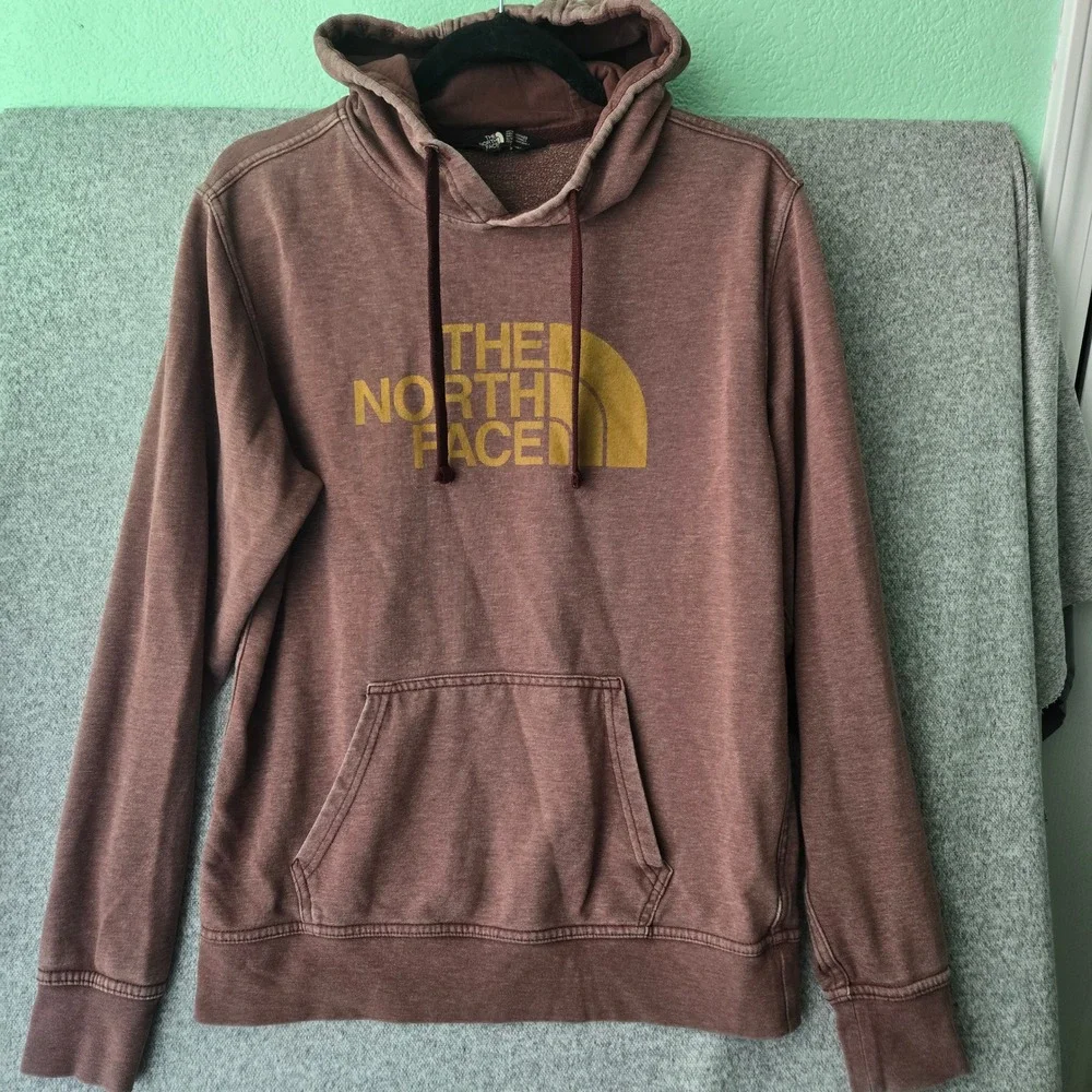 The North‎ Face Mens Small Maroon Heather Pullover Hoodie Half Dome Logo Brown